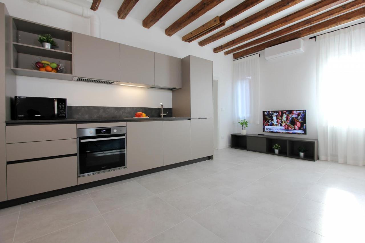 Residence Modern Art Венеция Экстерьер фото